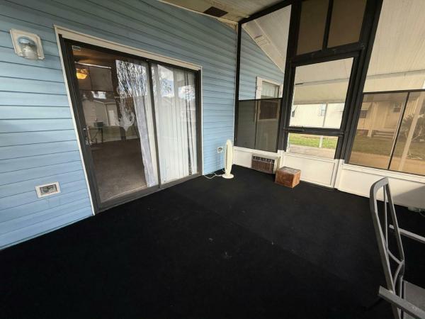 1985 Barrington Fleetwood Manufactured Home