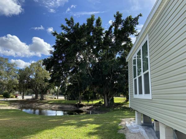 2025 Skyline - Ocala Bayshore Mobile Home