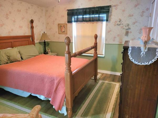 1993 Glen Mobile Home