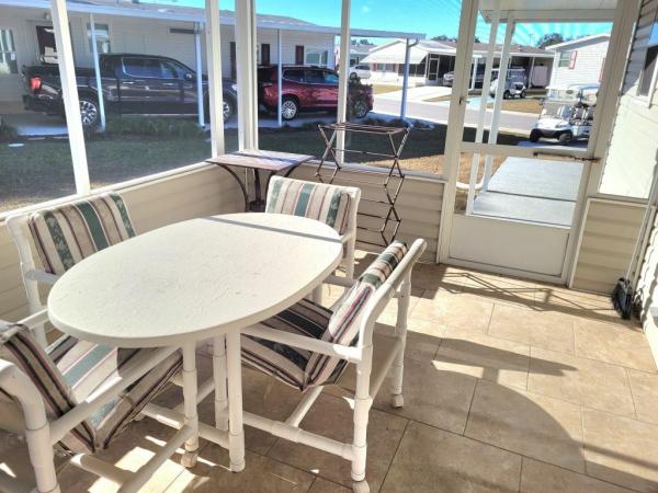 1993 Glen Mobile Home