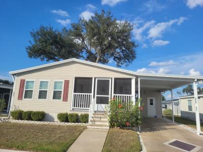 Photo 2 of 20 of home located at 5905 Jessup Dr Zephyrhills, FL 33540