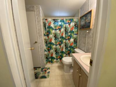 Photo 4 of 8 of home located at 5615 SW 56th St. Ocala, FL 34474