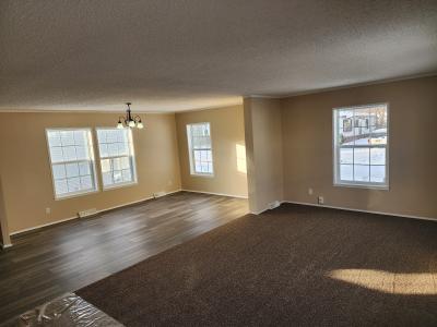 Photo 1 of 10 of home located at 14480 Bronte Dr. South Shelby Township, MI 48315