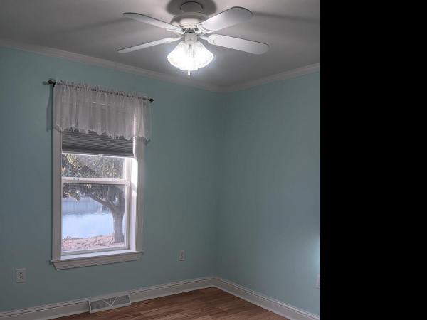 2000 CBS 123 Mobile Home