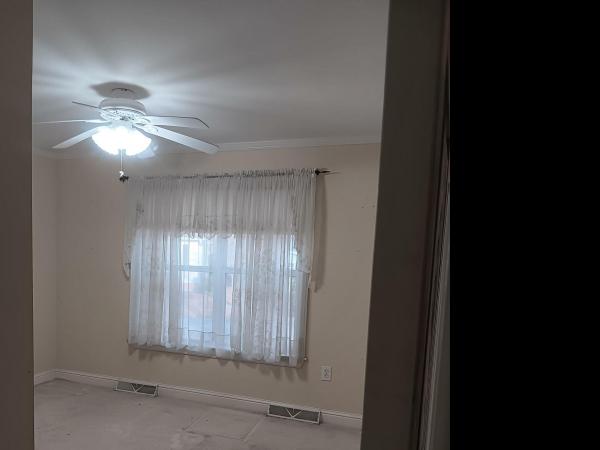 2000 CBS 123 Mobile Home