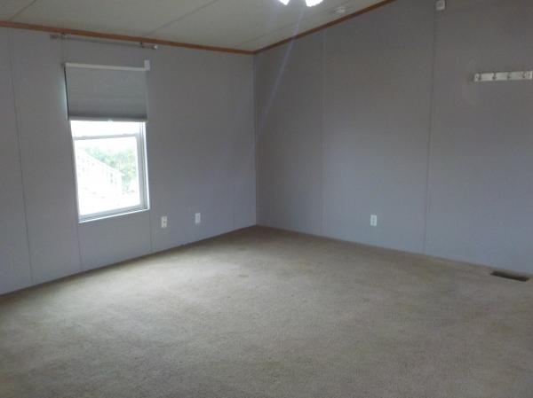 2009 Clayton 31SUN16763AH09 Mobile Home