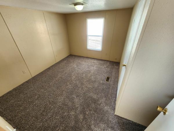 1995 Redman Eaton Park Mobile Home