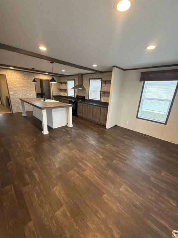 2022 Clayton 189 95AMF30603BH22  Home