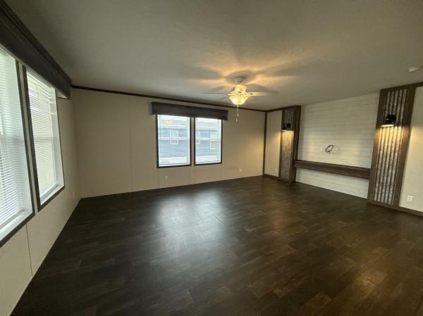 2022 Clayton 189 95AMF30603BH22  Home