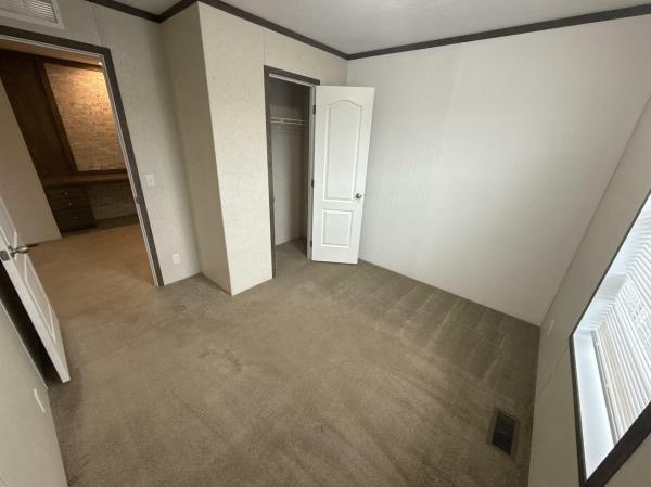 2022 Clayton 189 95AMF30603BH22  Home