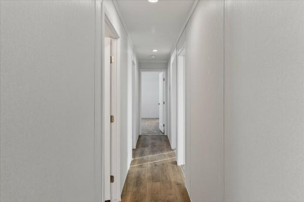 2025 Fairmont 430LE24603A  Home