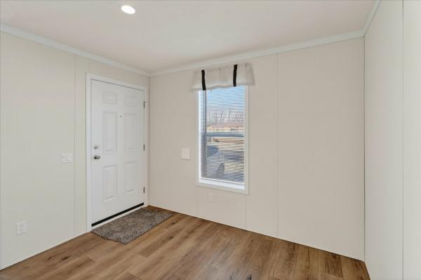 2025 Fairmont 430LE24603A  Home