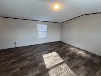 2021 47TRR16763AH19  Home