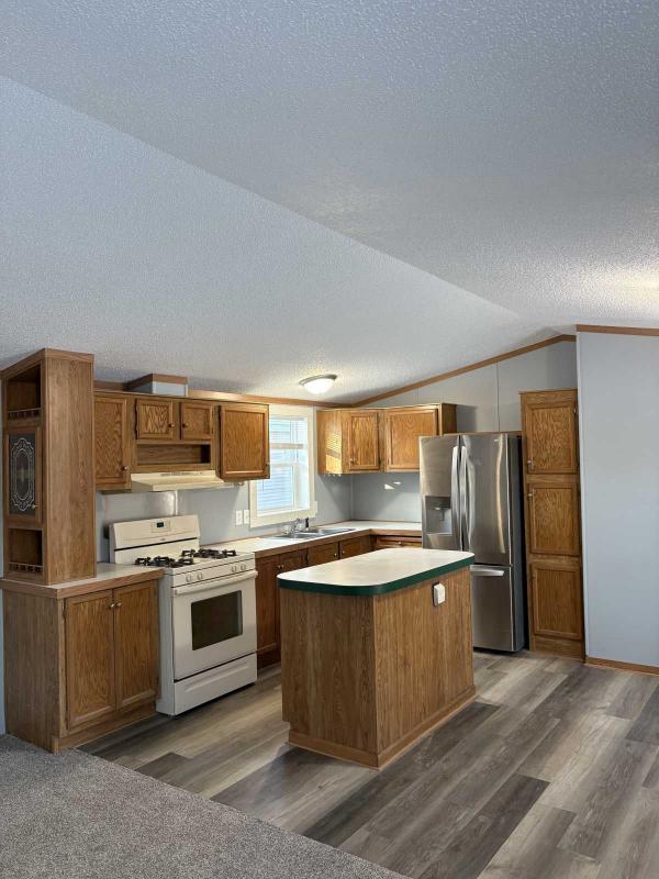 1996 Schult Mobile Home For Sale