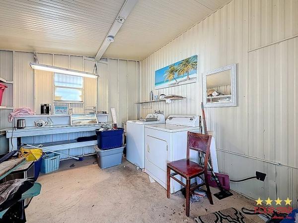1982 PALM   Home