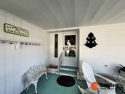 Photo 5 of 30 of home located at 40 Sea Fern Drive Leesburg, FL 34788