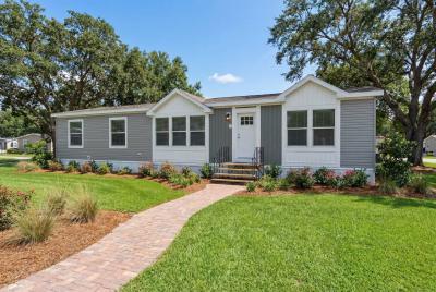Redman Homes Paramount 3260H32394 Odyssey Mobile Home Floor Plan