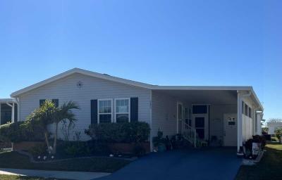 Photo 2 of 29 of home located at 283 Gardenia Lane Parrish, FL 34219