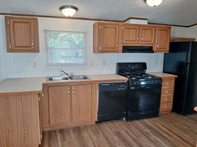 Mobile Home at 2201 E Macarthur Rd Wichita, KS 67216