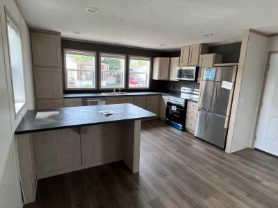 Photo 2 of 11 of home located at 1501 Vandiver Dr Lot 118 Columbia, MO 65202