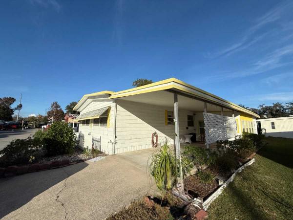 Photo 1 of 2 of home located at 106 Bulter Circle Leesburg, FL 34788