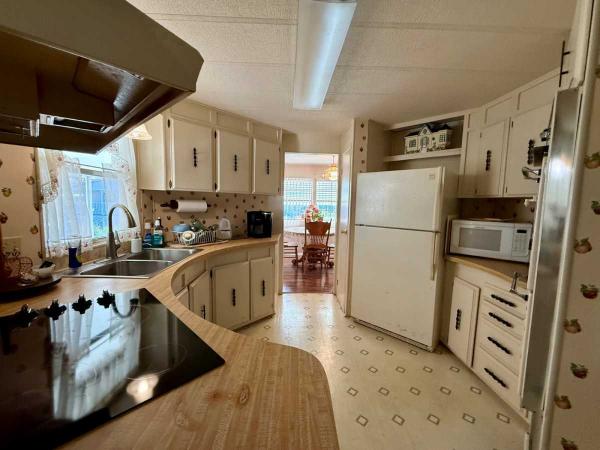 1979 BARR Mobile Home