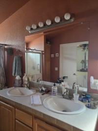 2005 Skyline  Oakmanor Manufactured Home