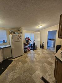 2000 Schult Manufactured Home