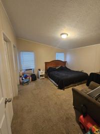 2000 Schult Manufactured Home