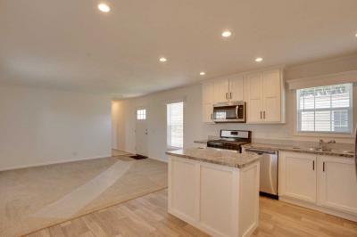 Photo 3 of 7 of home located at 140 Kingsway Dr North Mankato, MN 56003