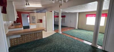 Photo 6 of 13 of home located at 4401 Sandbrook Way Bakersfield, CA 93301