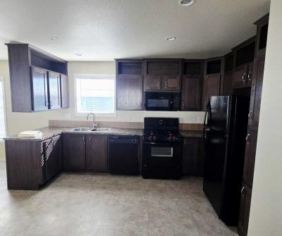 Photo 6 of 11 of home located at 10540 E Apache Trl Lot 182 Apache Junction, AZ 85120