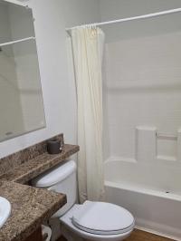 2006 Skyline  Oakmanor Manufactured Home