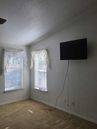 2006 Skyline  Oakmanor Manufactured Home