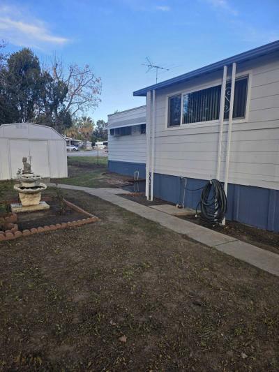 Photo 4 of 17 of home located at 8787 Locust #1 Fontana, CA 92335