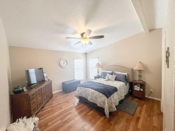 2002 Skyline Manufactured Home