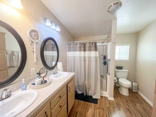 2002 Skyline Manufactured Home