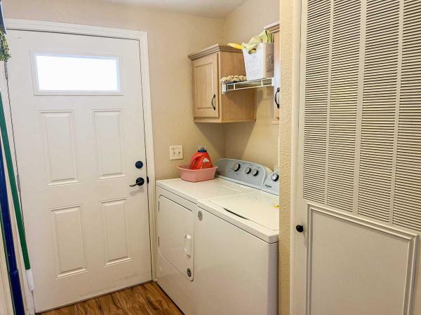 2002 Skyline Manufactured Home