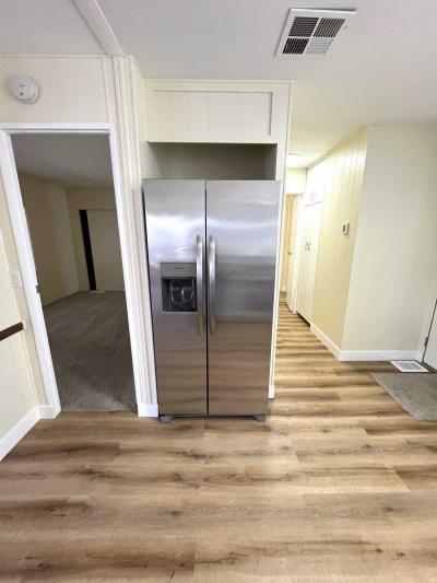 Photo 4 of 21 of home located at 3500 Buchanan Street #15 Riverside, CA 92503