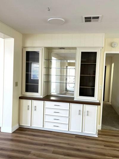 Photo 5 of 21 of home located at 3500 Buchanan Street #15 Riverside, CA 92503