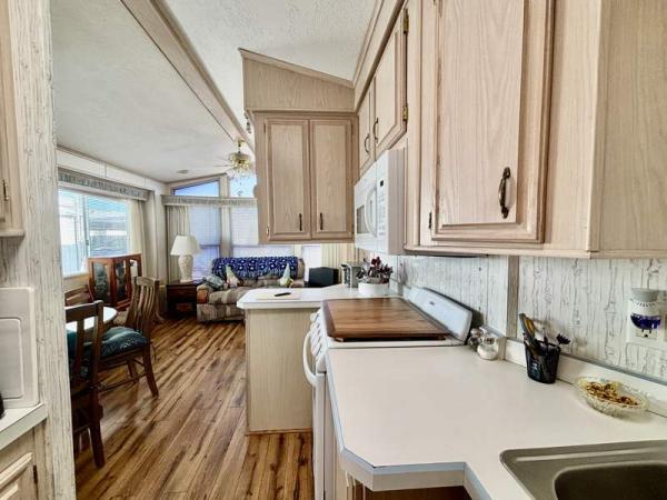 1994 CASA Manufactured Home