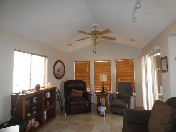 2001 CAVCO Mobile Home