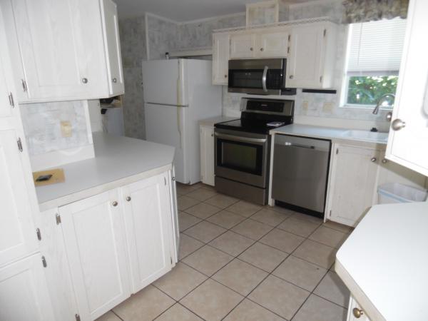 2003 Homes of Merit A1745Y3 Mobile Home