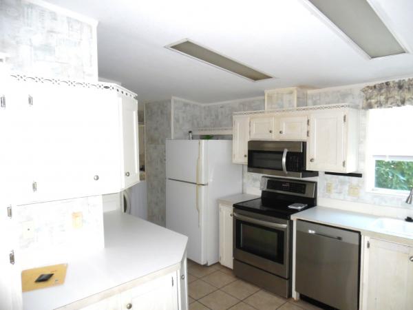 2003 Homes of Merit A1745Y3 Mobile Home