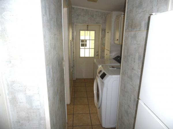 2003 Homes of Merit A1745Y3 Mobile Home