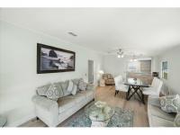 1985 Coro Manufactured Home