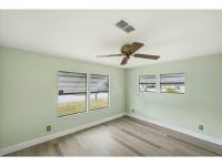 1985 Coro Manufactured Home