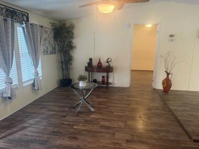 Photo 3 of 11 of home located at 703 Royal Forest Dr Auburndale, FL 33823