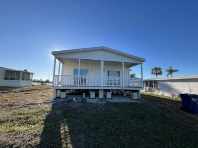 Photo 3 of 3 of home located at 7608 Lakeshore Drive Ellenton, FL 34222