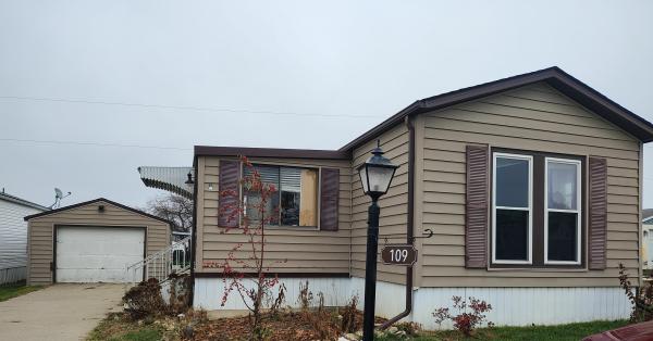 Photo 1 of 1 of home located at 109 Rimrock Dr Lot Rim-109 West Des Moines, IA 50265